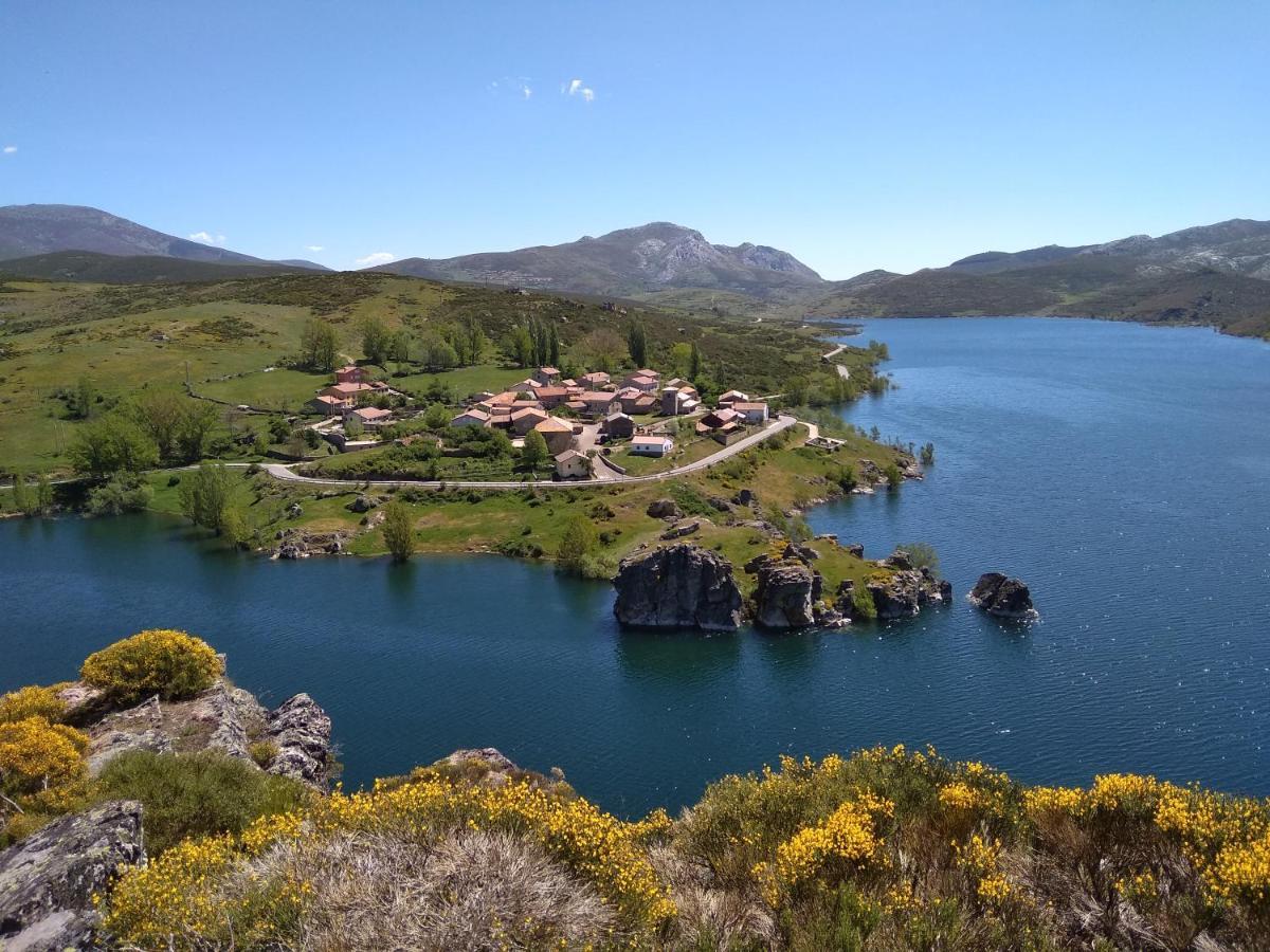 Casa Rural Ruralba Alba de los Cardaños 外观 照片